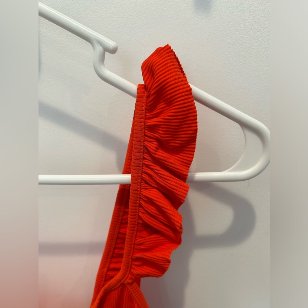 Zara Ribbed Ruffle Strap Bodysuit Size Medium In Orange-Red - Picture 7 of 8